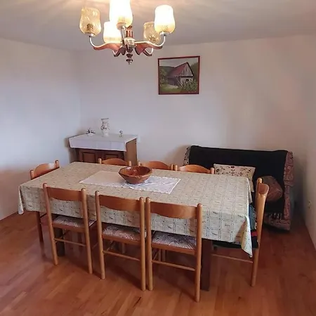 بيت للعطل Vikend Hisa Vrhe Senovo